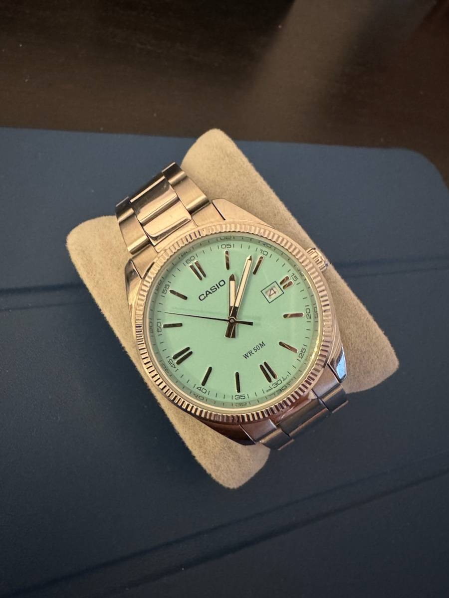 Montre Casio MTP – Cadran Bleu Tiffany