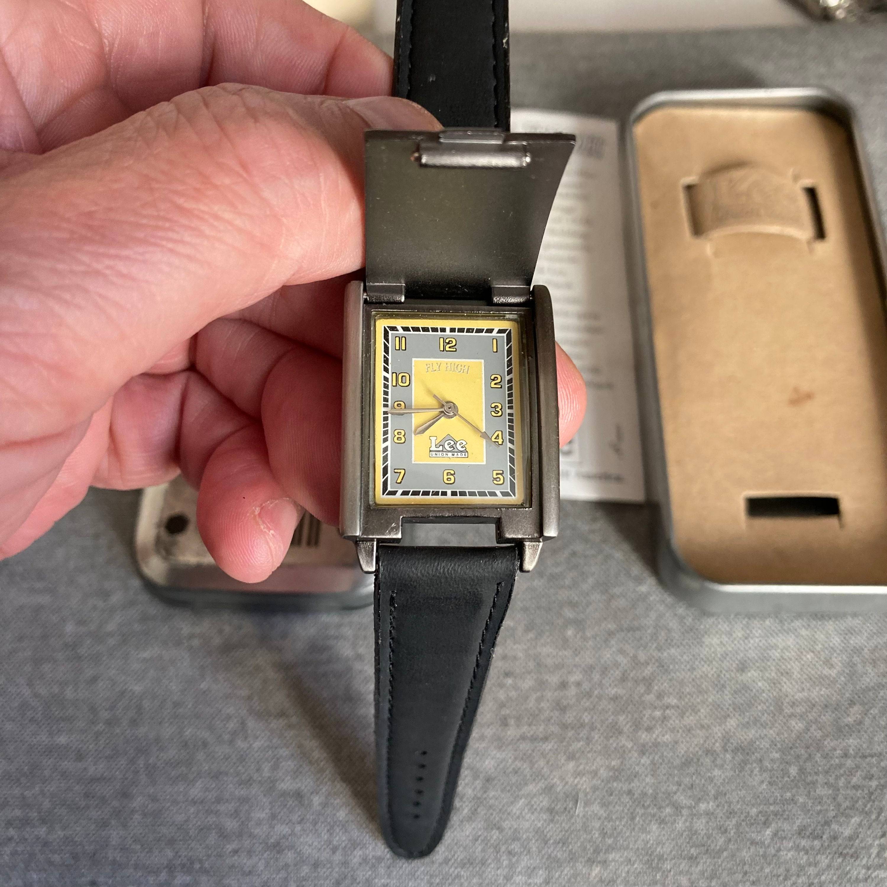 Montre LEE Union Made, modèle Fly High - Montre unisexe - Années 80/90 dans sa boîte d’origine. Neuf