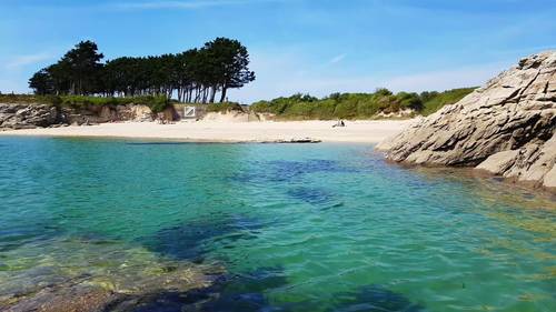 10 couchages - jacuzzi - babyfoot - bord de mer (56)