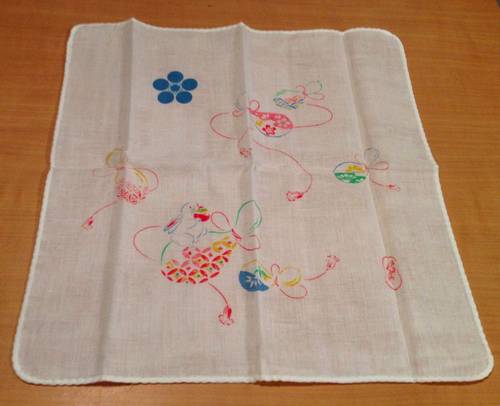 Mouchoir japonais - motif lapins & oeufs de Pâques - neuf