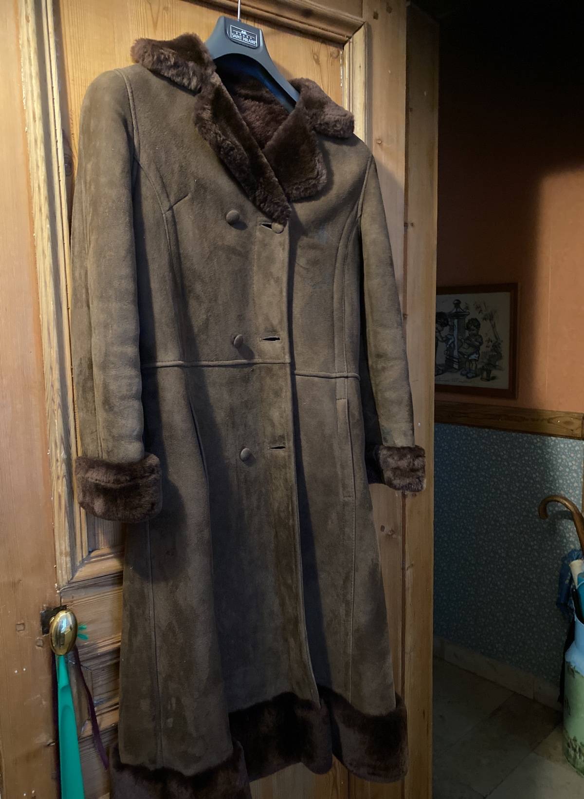 Vends manteau en mouton retourné - Taille S
