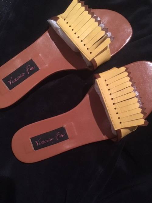 Mules plates Neuves (36,5 / 37)