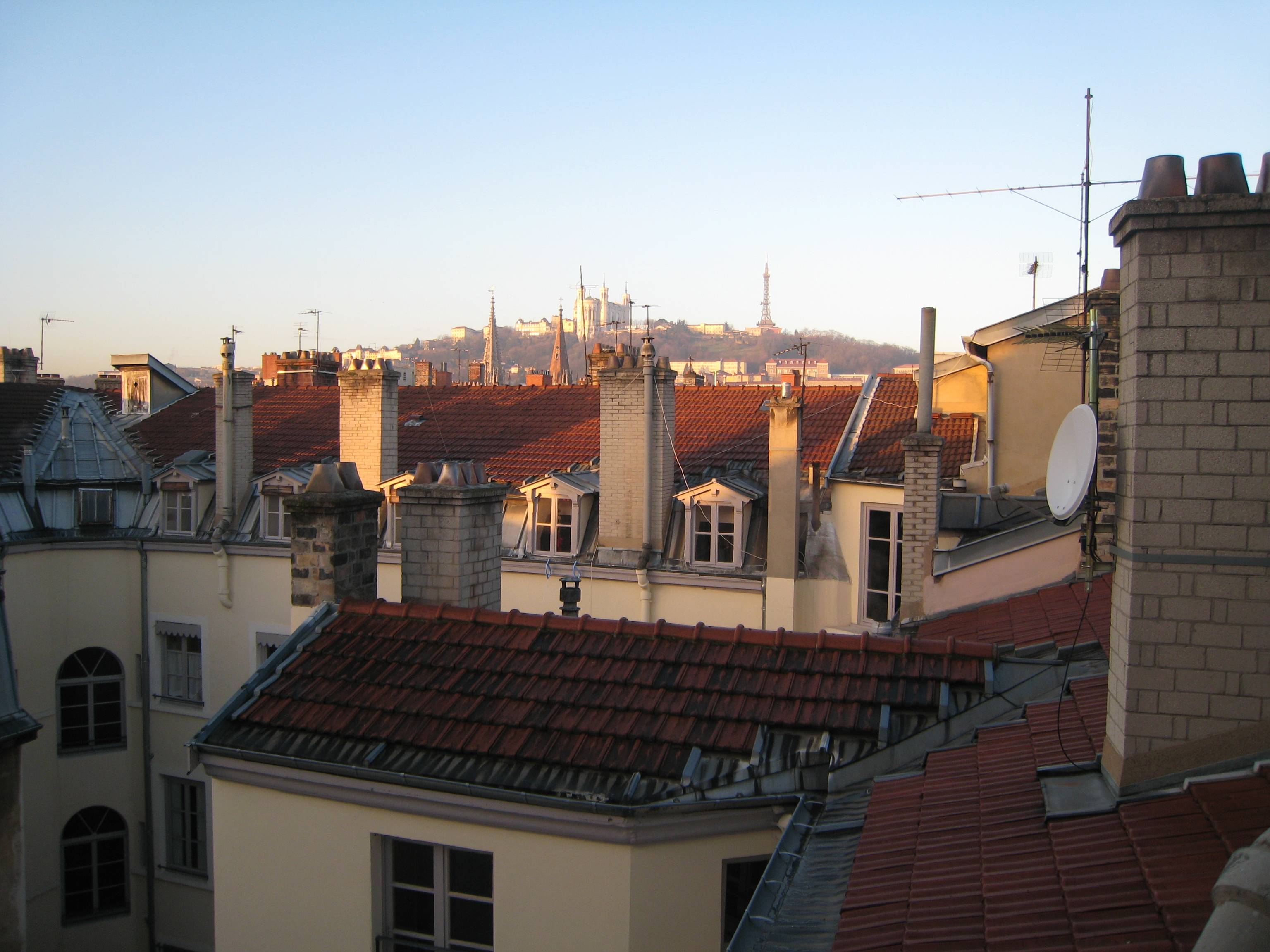 Loue T2 38m² Lyon 2ème, rue Mulet, proche métro Opéra