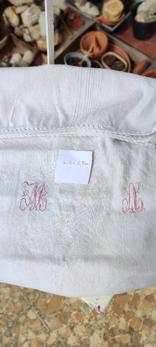 Vends nappe blanche en lin avec monogramme et autres modèles