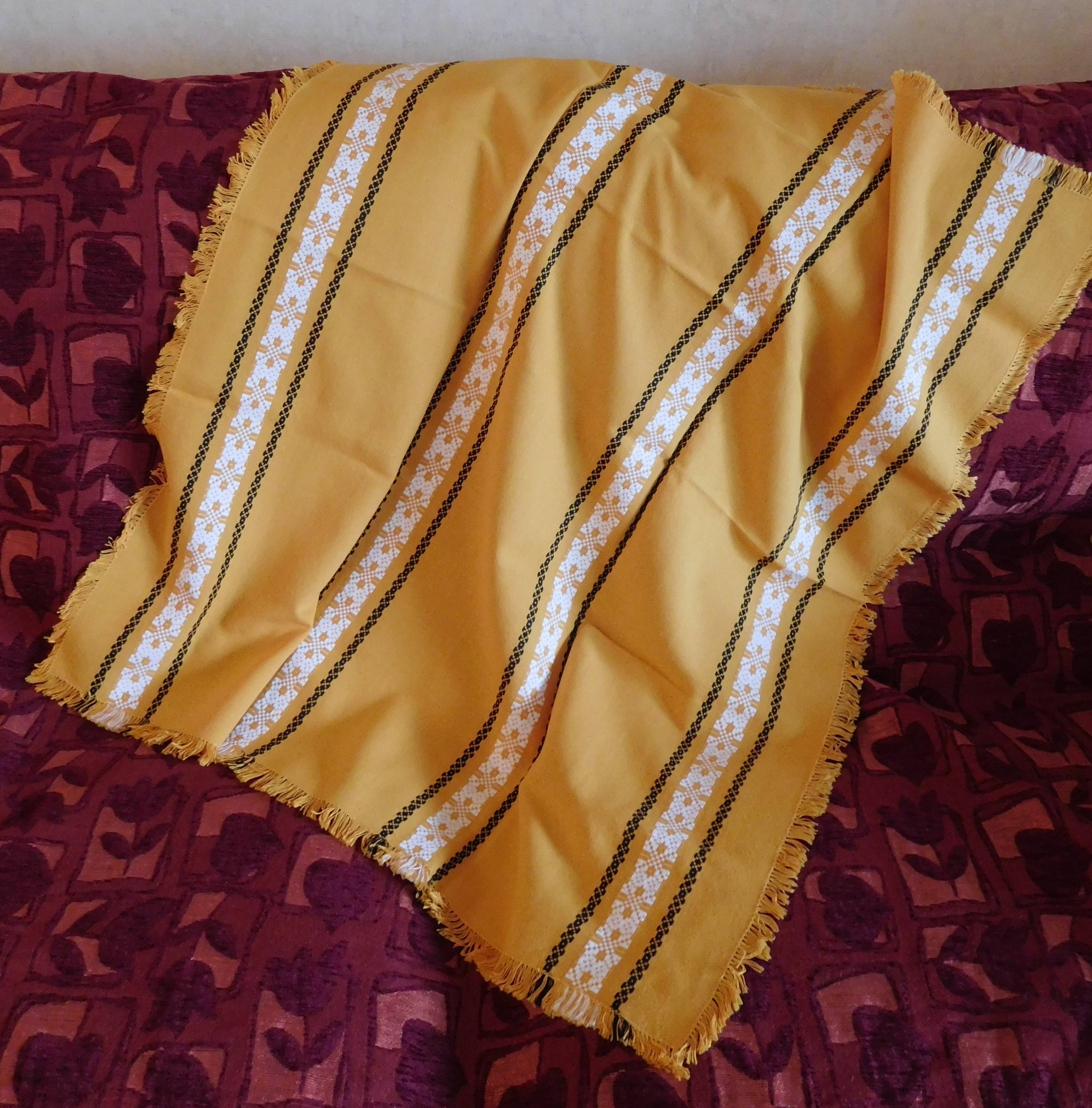 Nappe et 6 serviettes à thé (basque)