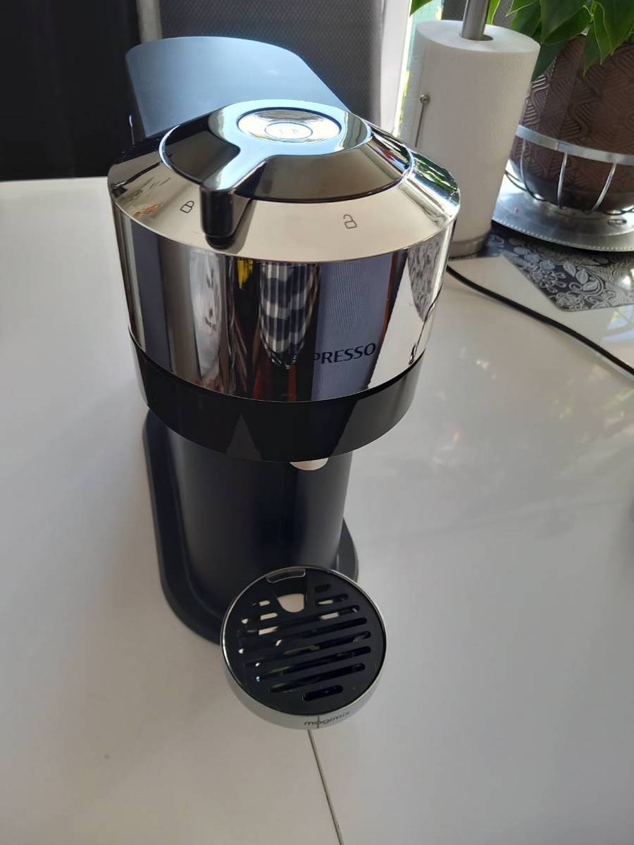 Nespresso Vertuo Magimix 11709 vertuo next deluxe pure chrome on Gens