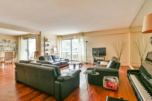 Vends Neuilly (92) - hôpital américain - balcon / terrasse - 3 chambres - 140m²