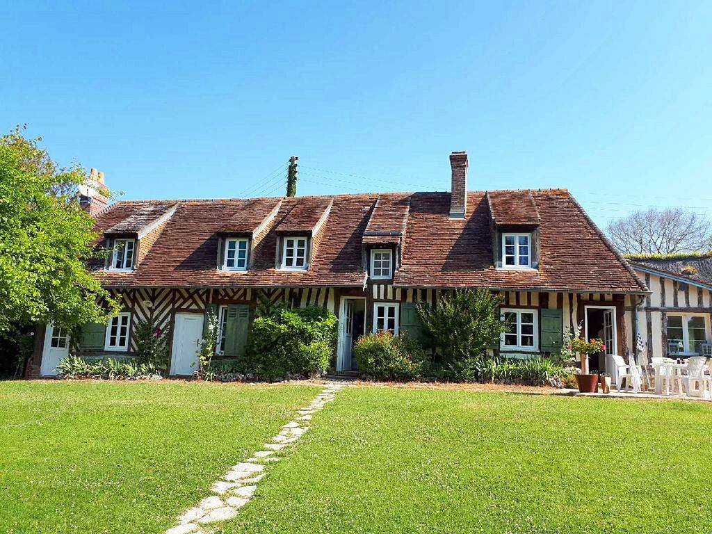 Loue Clos Normand - maison 180m² avec jardin clos & ruisseau : 6 chambres, 8 couchages - Houlgate (14)