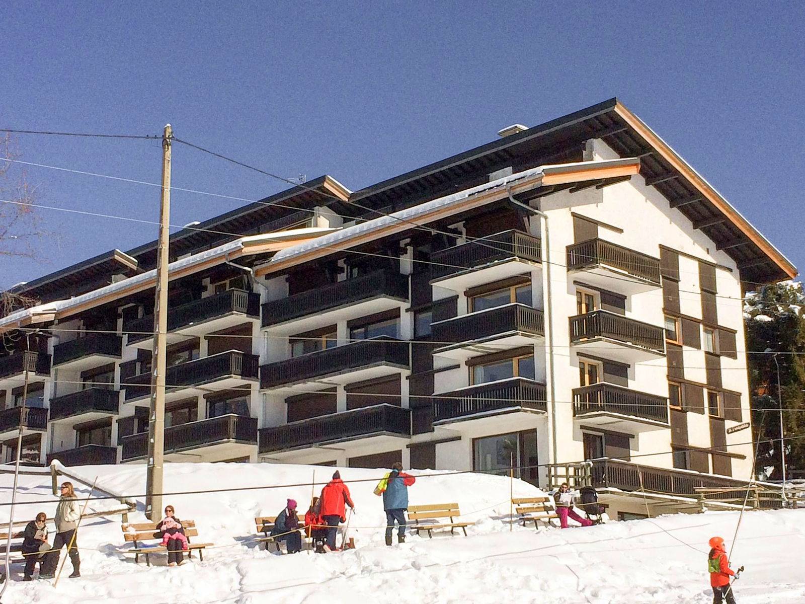 Loue appartement sur la piste 6 couchages Notre Dame de (73) sur Gens de Confiance