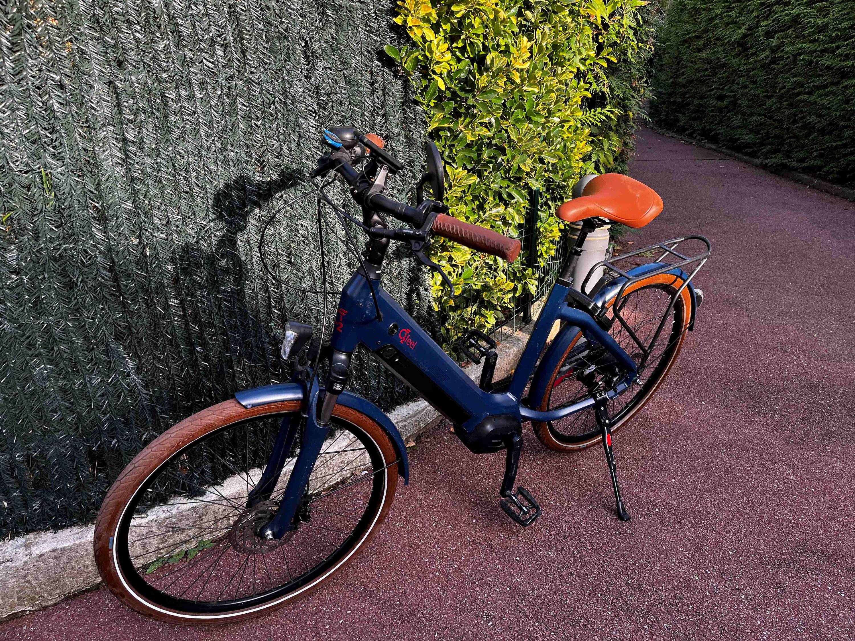 Vends VAE O2feel ISWAN N7 - E5000 - moteur neuf