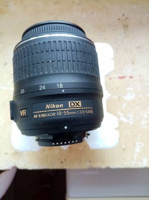 Objectif Nikon 18-55 neuf