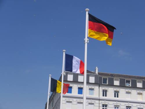 Propose 2 places pour covoiturage Londres → Calais/Boulogne 26 septembre