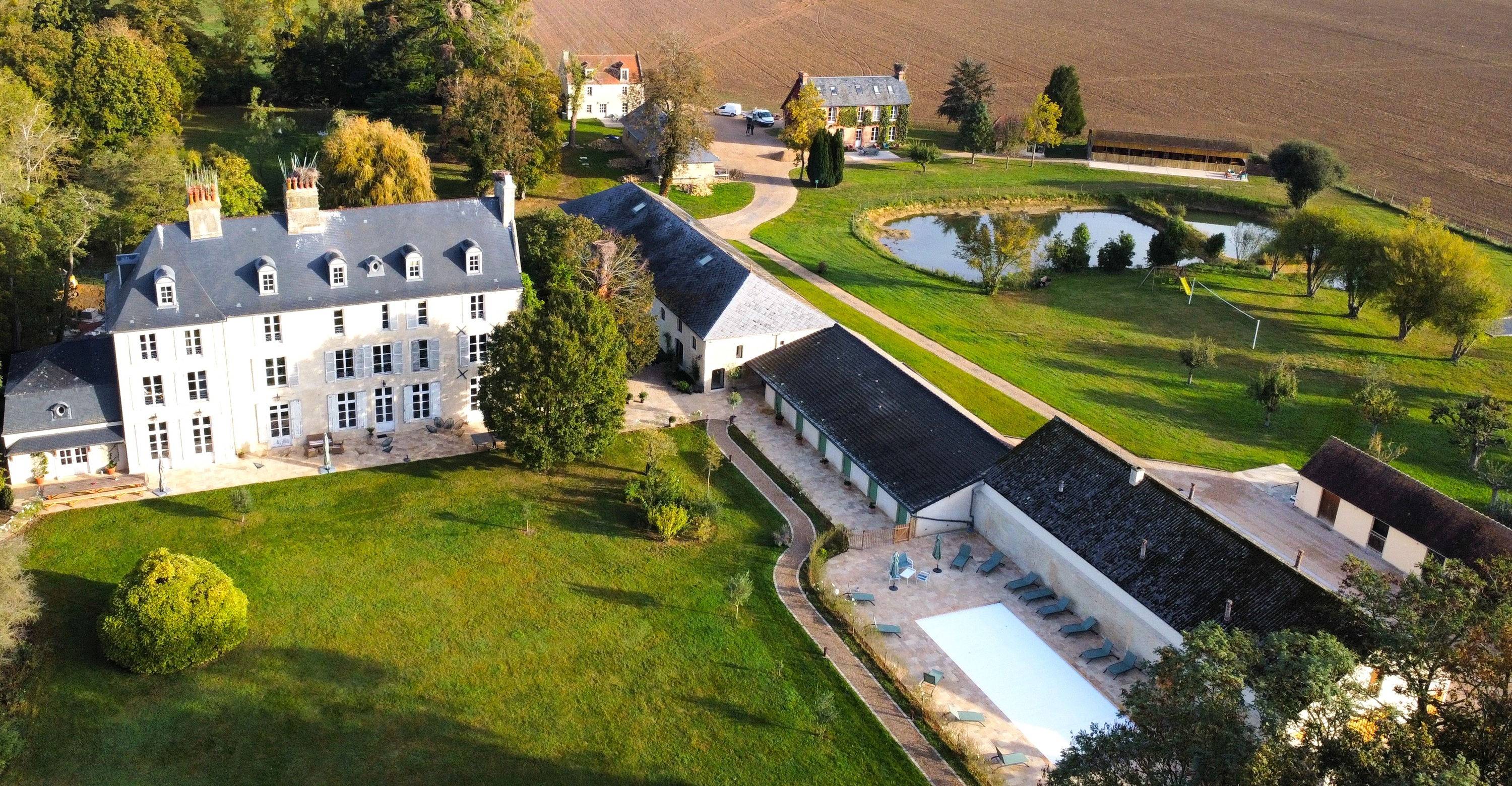 Recrute gardien polyvalent H/F logé au Domaine de Bois Roger à Cléville 14370