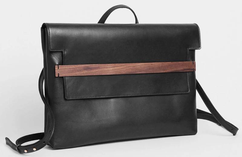 Vends sac à dos en cuir pour ordinateur Maisons du Dressage