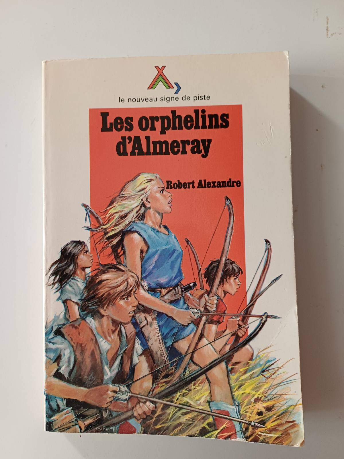 Les Orphelins d’Almeray (dernier volume de la série Mykir par Robert Alexandre)