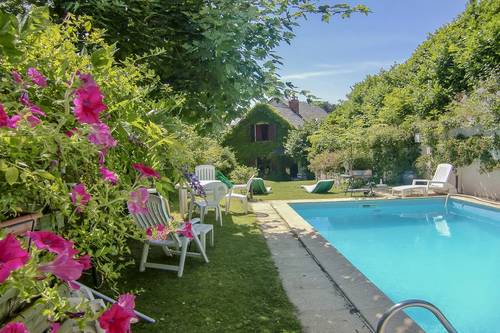 Loue maison d’hôtes de charme en Auvergne avec piscine privée chauffée - 8 couchages - Saint-Nectaire