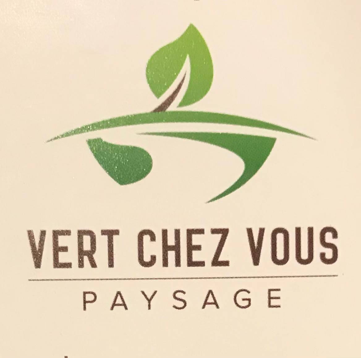 Recrute en CDI ouvrier paysagiste qualifié