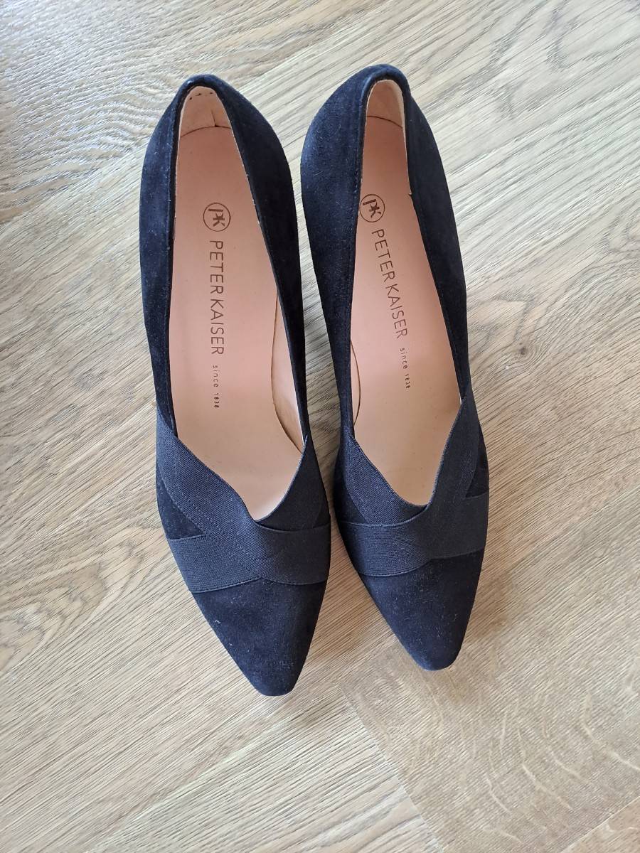 Paire de chaussures neuve