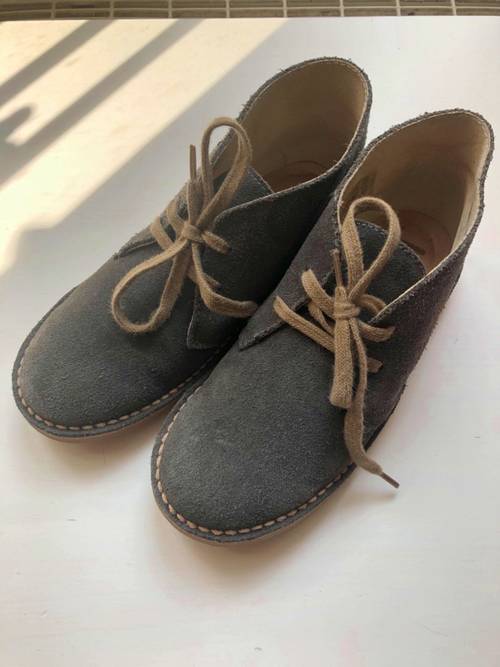 Paire de « clarks » T.33