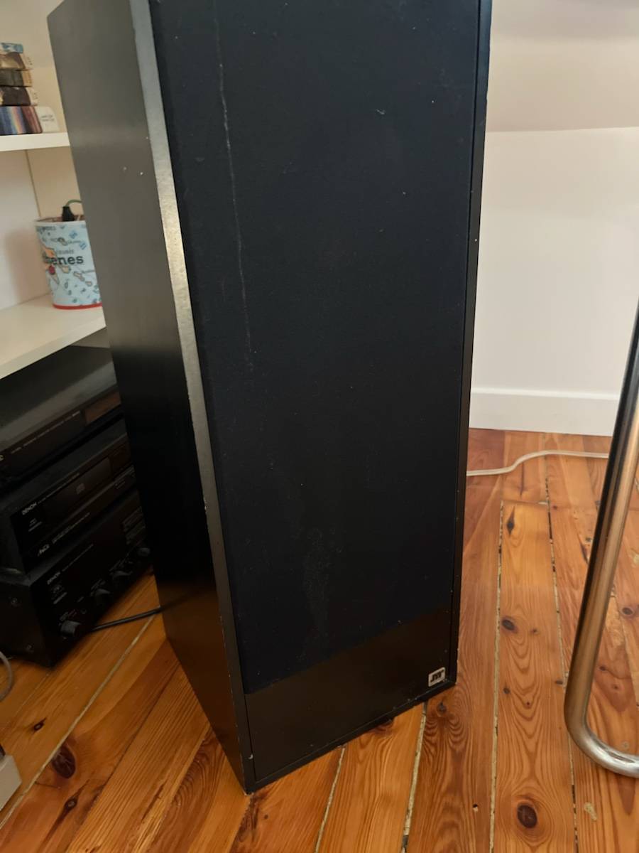 Vends paire d’enceintes HiFi JM Reynaud millésime 4