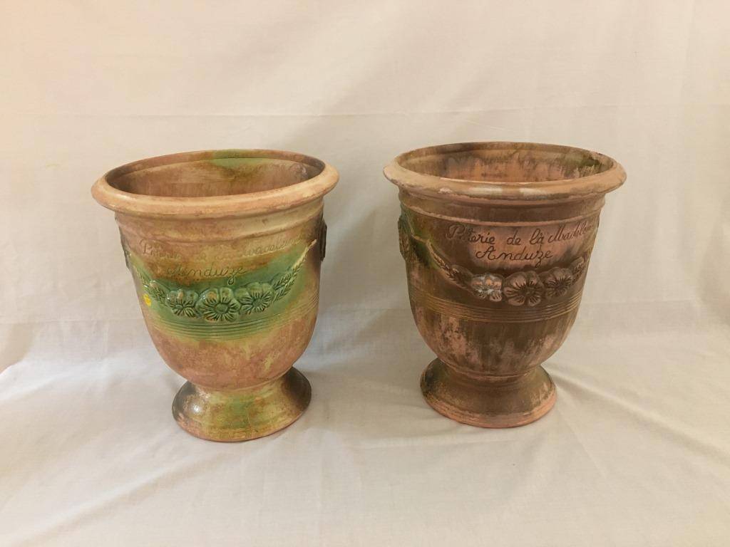 Paire de petits vases d’Anduze poterie de La Madeleine on Gens de