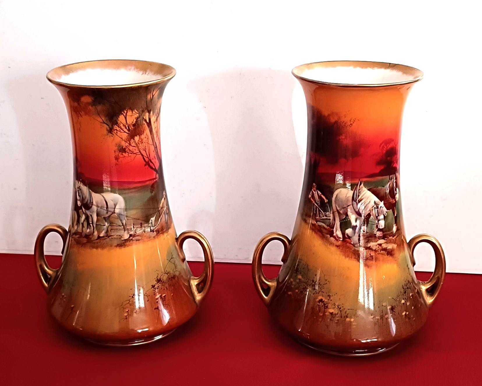 1 paire de vases ceramique signes h. Nixon - royal doulton - période debut XXème