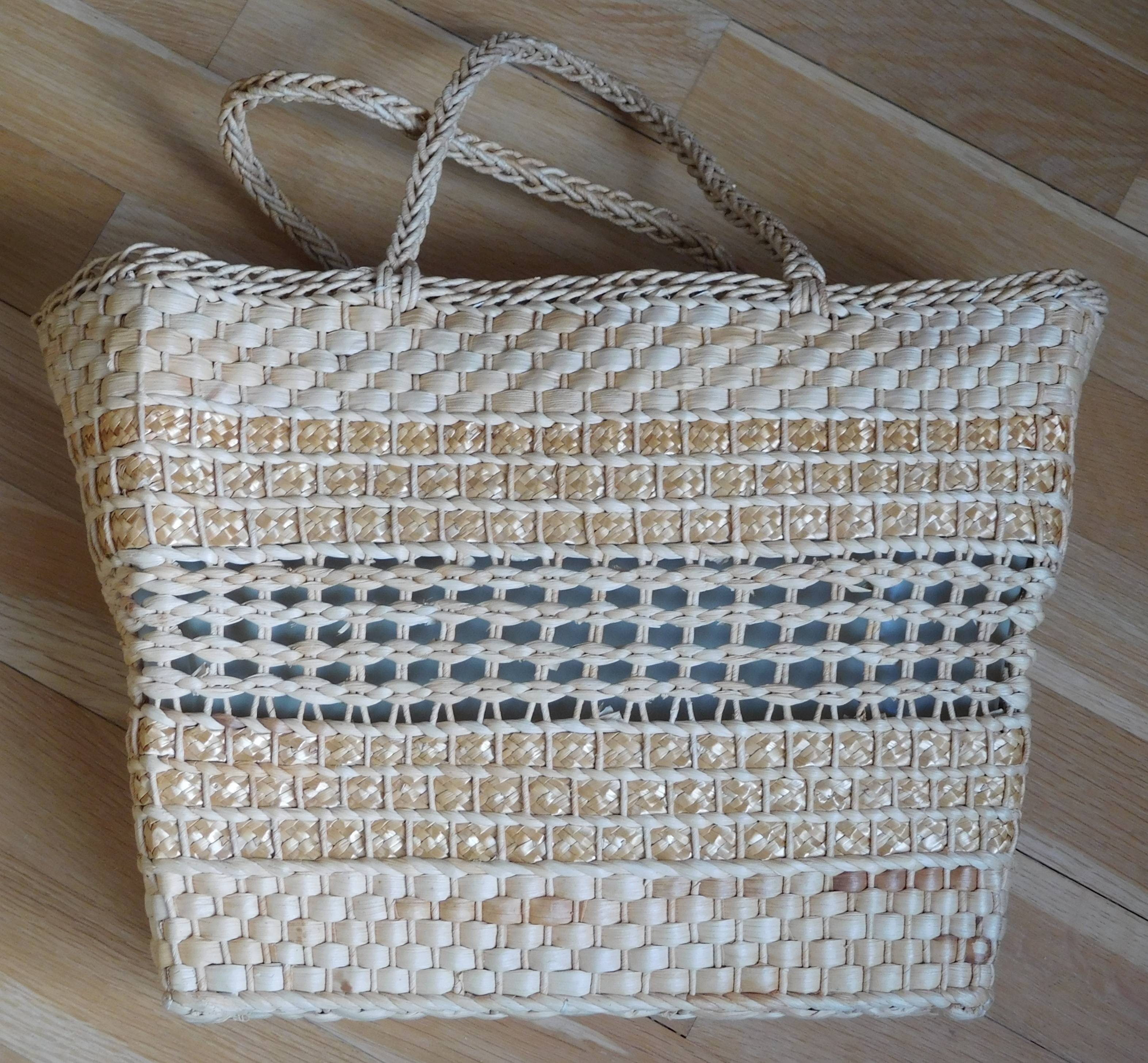 Panier tressé de marché