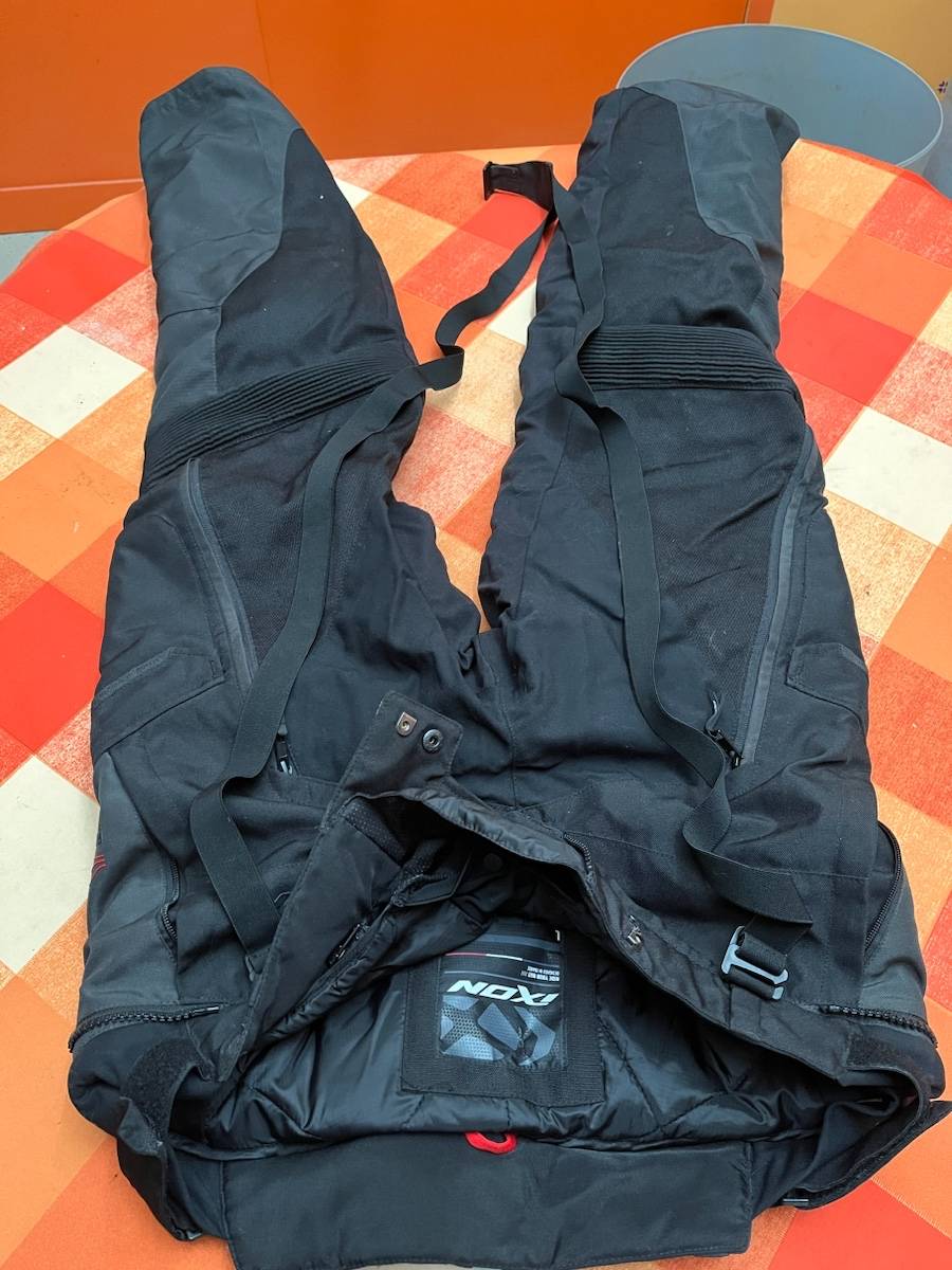 Pantalon Ixon - Taille L