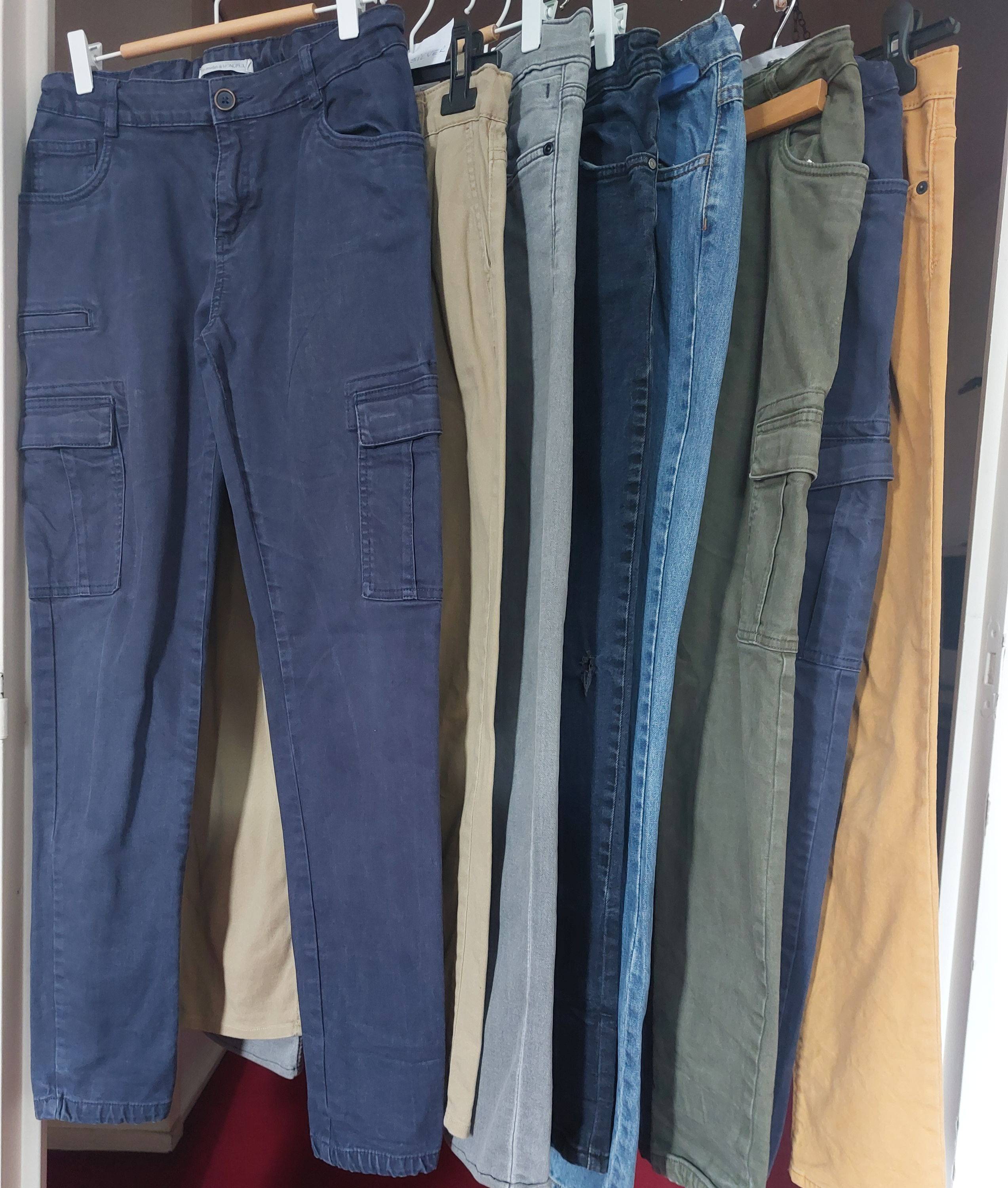 Vends pantalons 14 ans - Taille 14 ans