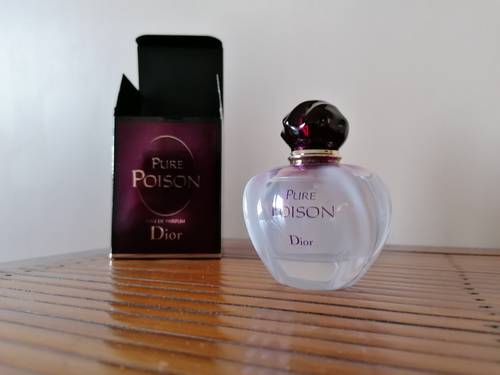 Eau de parfum "Pure poison" de Dior