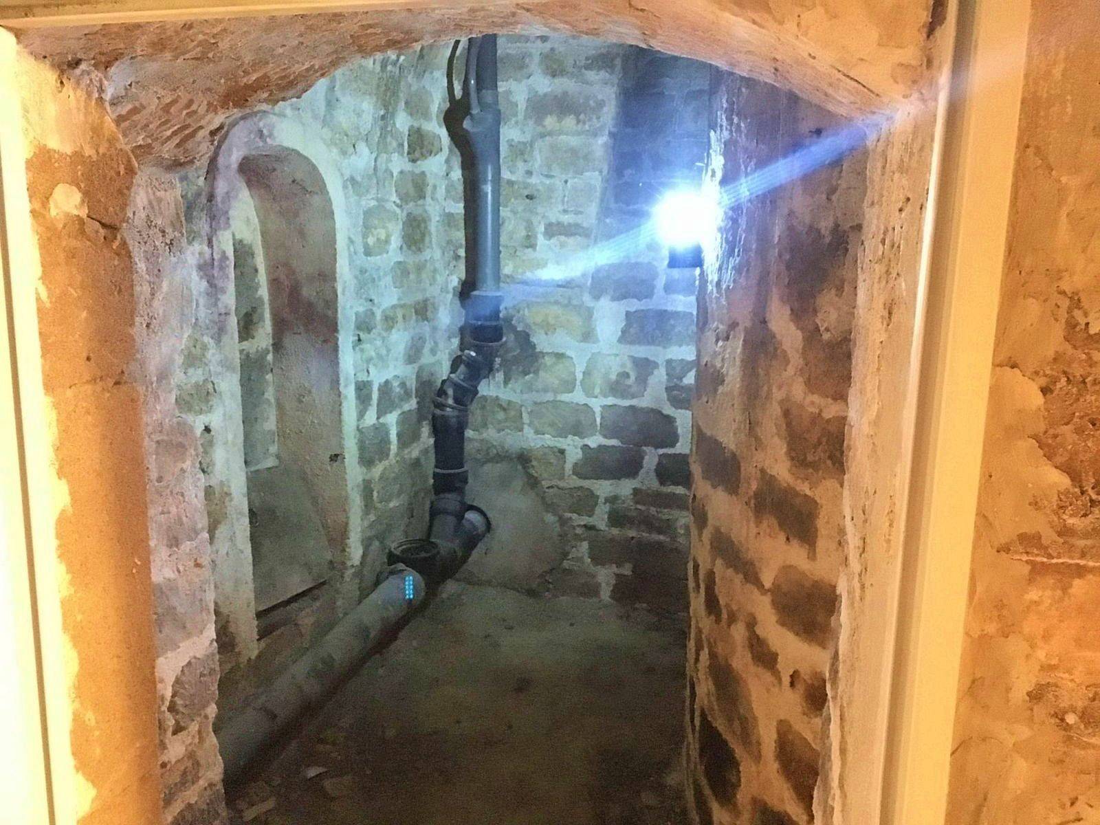 Loue cave de 5m² à Paris 10ème (Poissonnière)