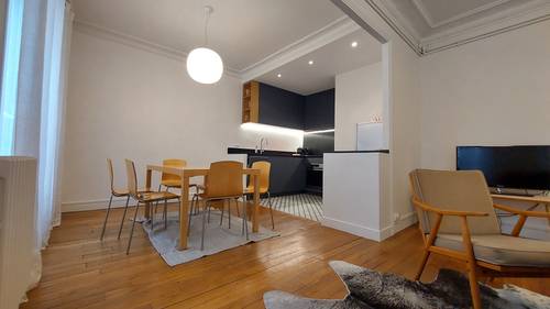 Vends Paris 14ème. Charmant 3 pièces - 65m²