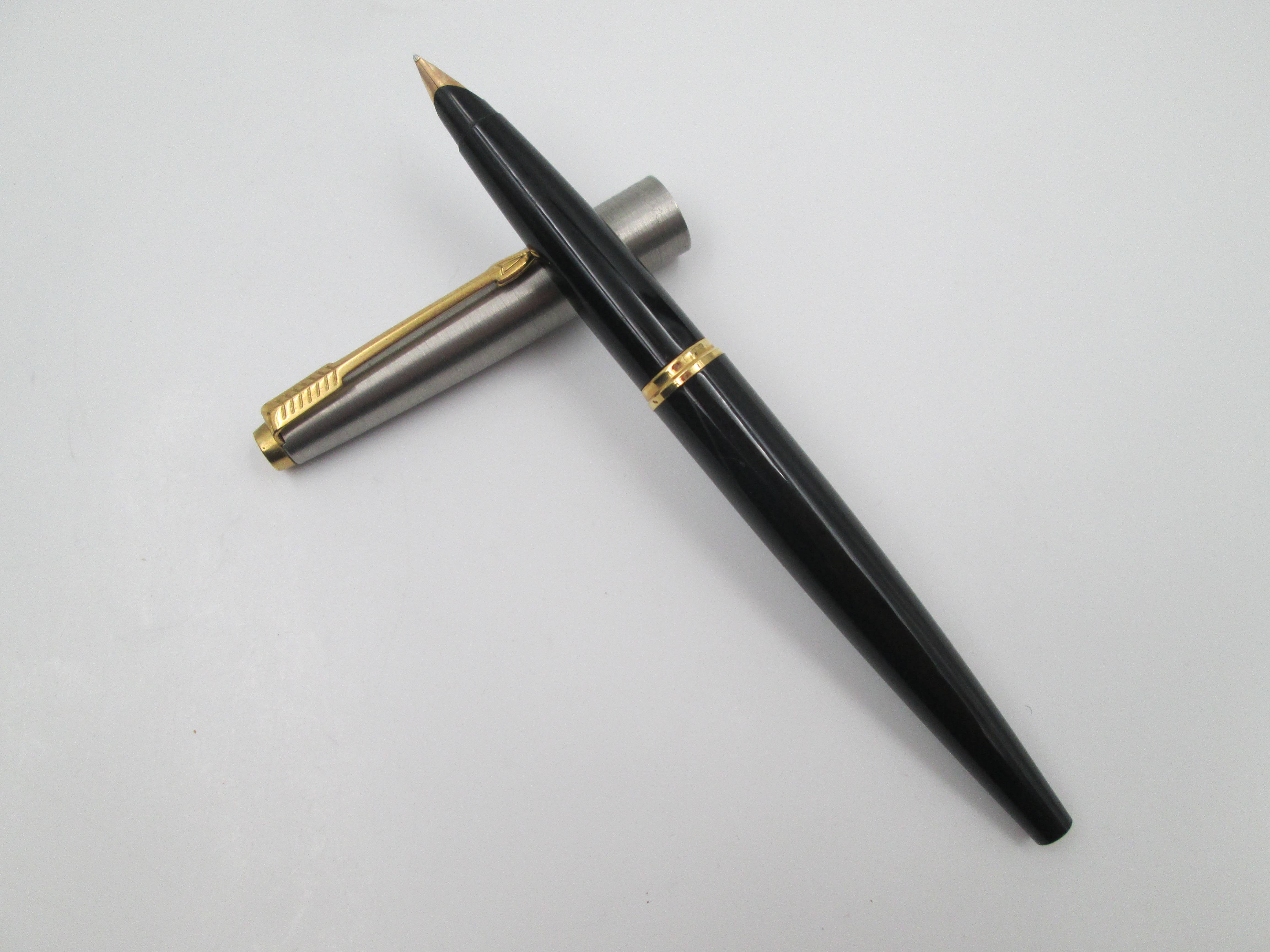 Parker Stylo plume or 14k, carats, Parker 45 gt à pompe plume or 14 carats. Vintage années 1960