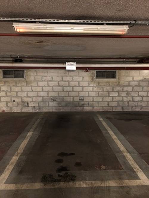 Loue Parking couvert et sécurisé 12m² - Paris 13ème - rue du disque - Olympiades