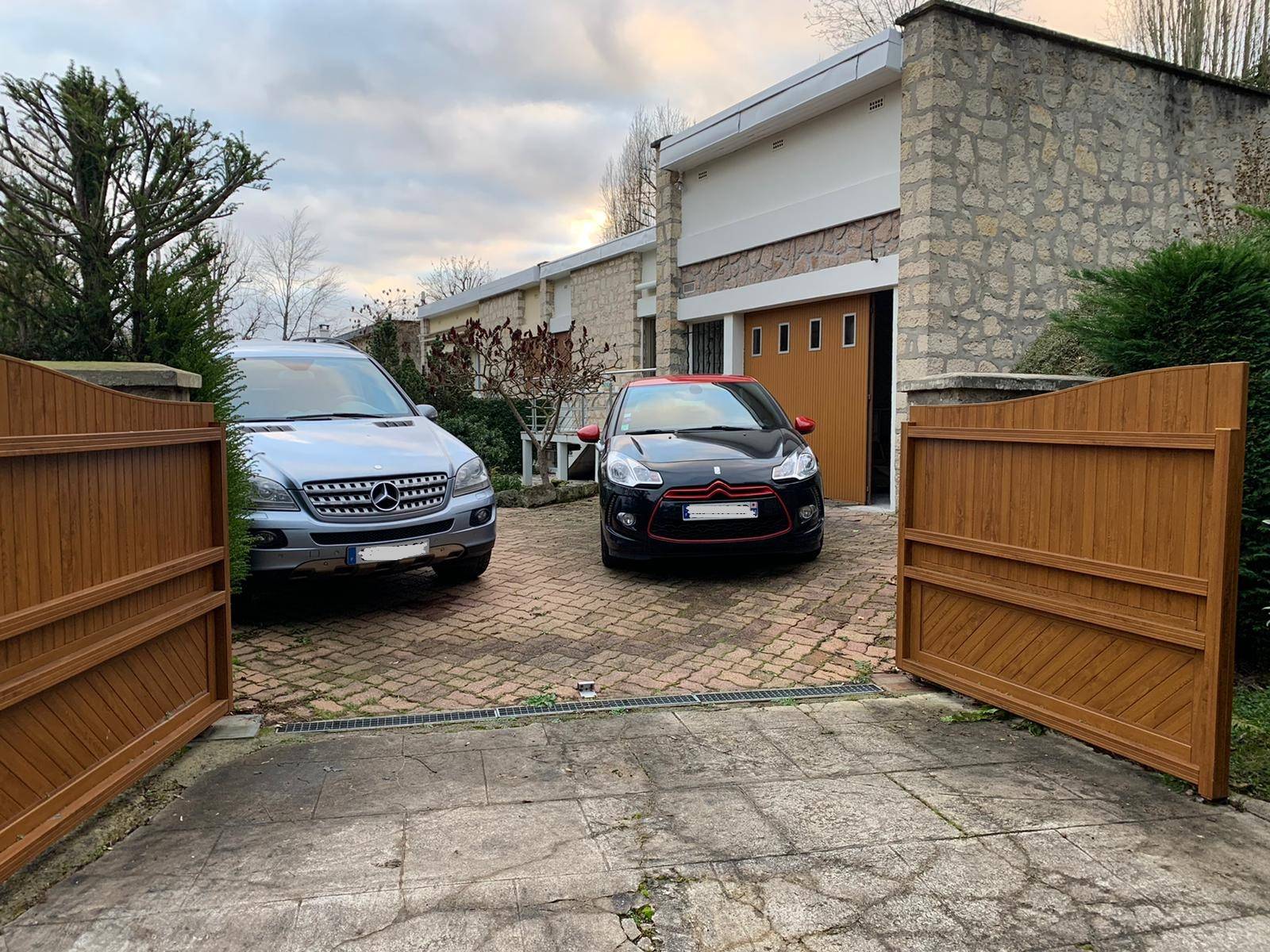 Propose Parking proche Orly et transfert navette vers aéroport