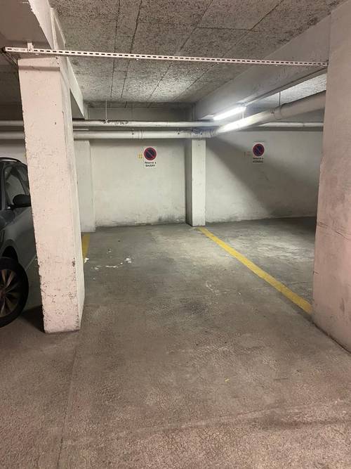 Loue Parking Lille Centre - 13m²