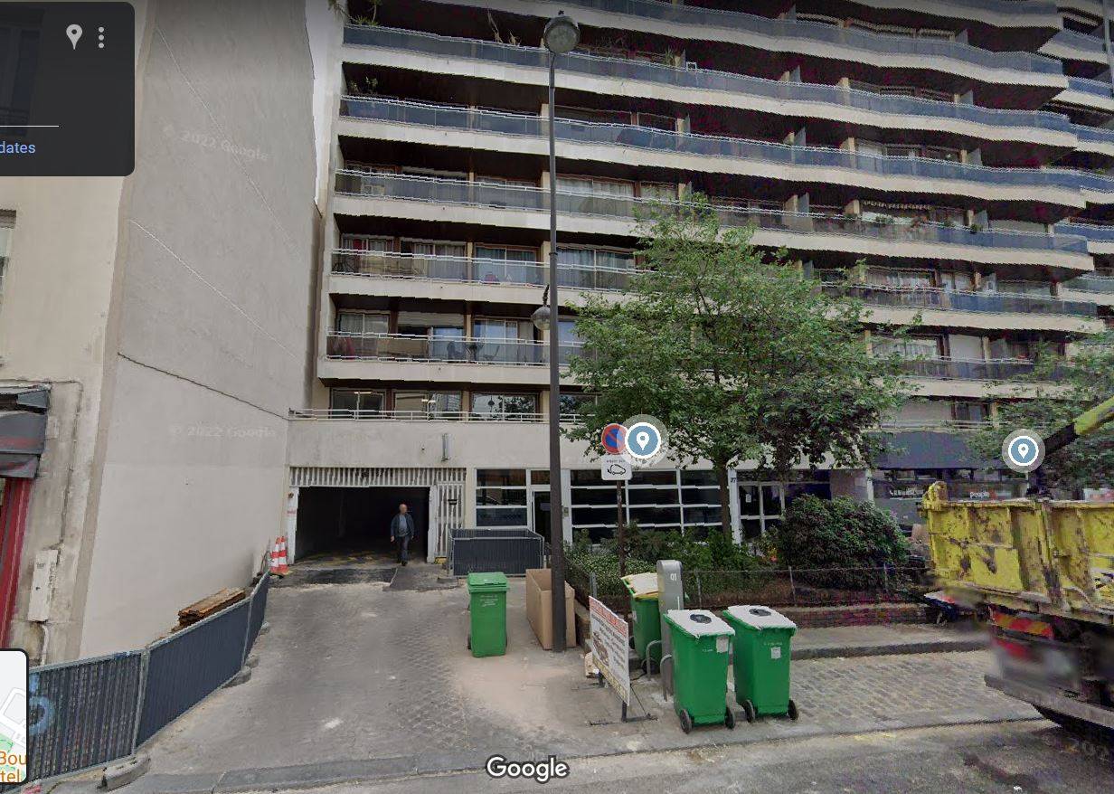 Loue Parking 77 rue de Lourmel Paris - 5.75m x 2.50m (grande place)