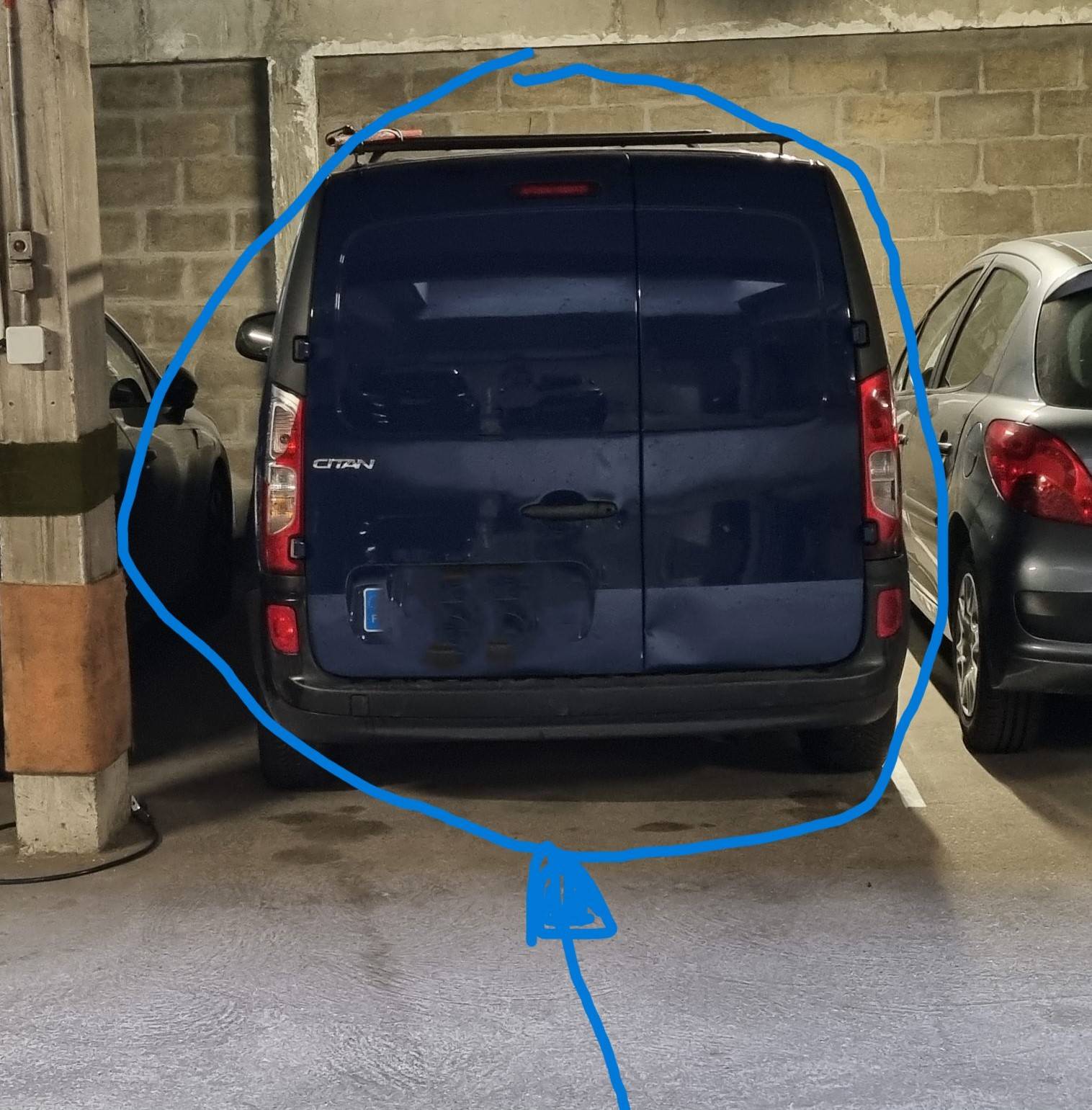 Loue Parking Motte Piquet, rezdechaussée, accès très facile, Paris