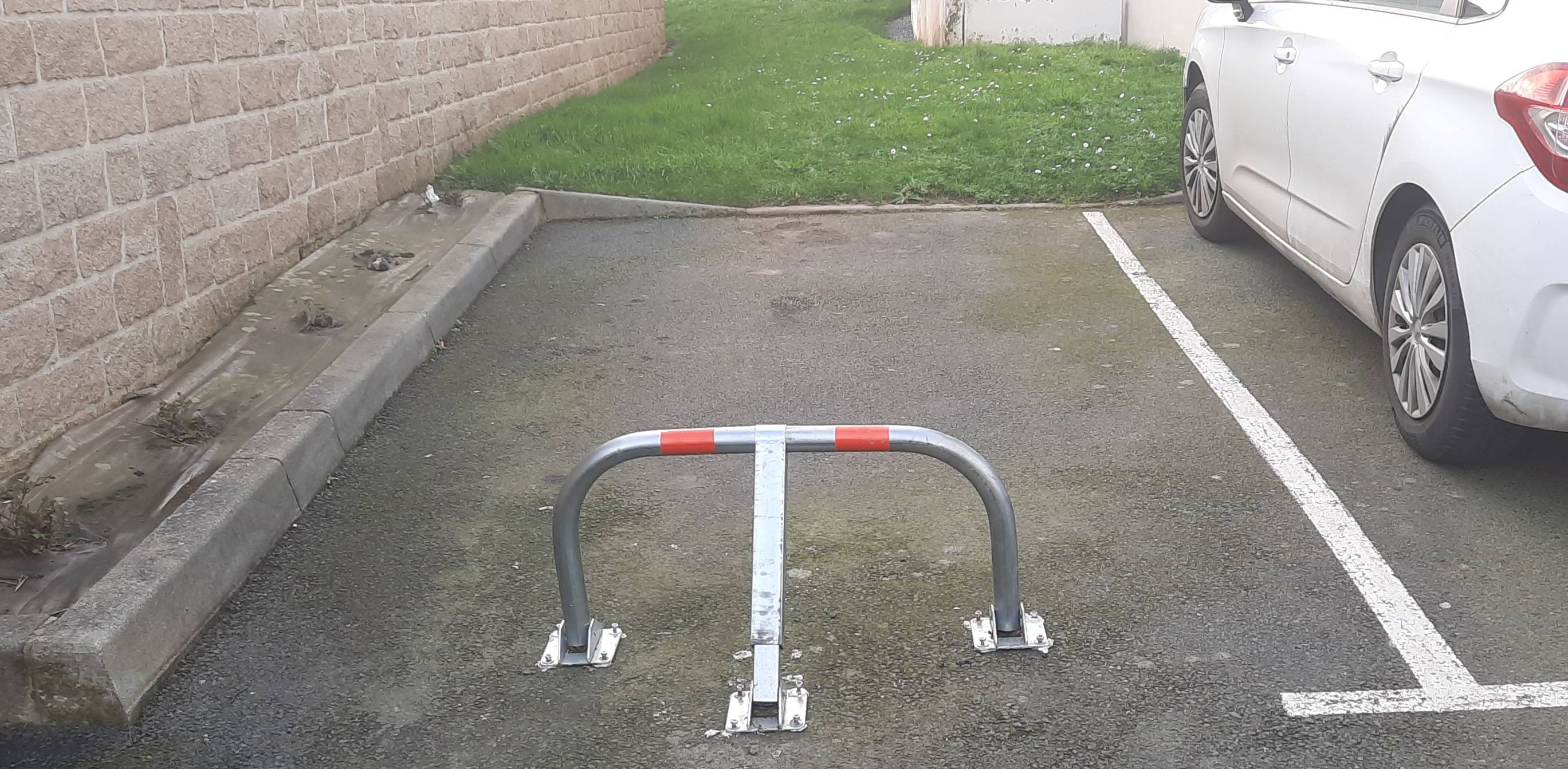 Vends Parking 10 min Gare de Saint Brieuc - 12m²