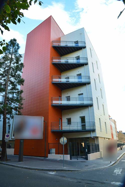 Loue Parking Moto Scooter Orléans