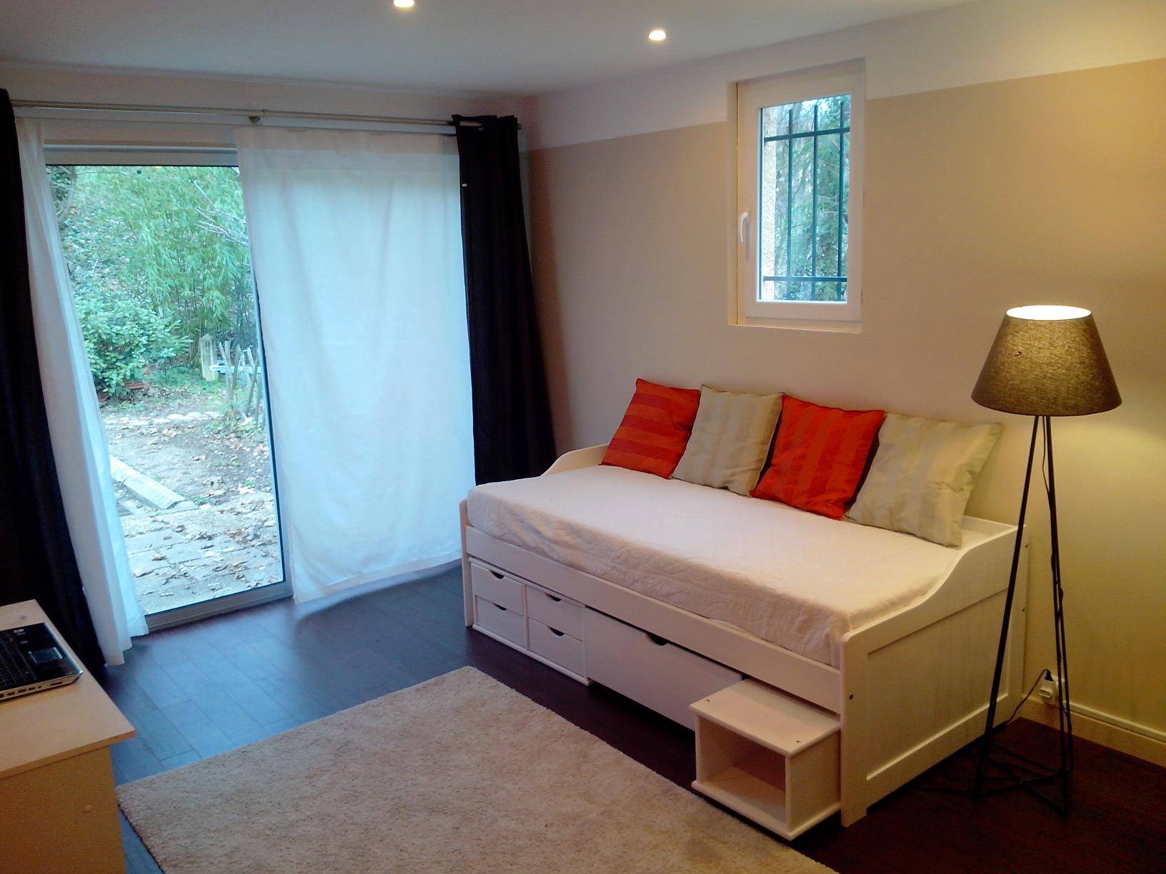 Particulier loue studio pour étudiant à Ecully - 1 chambre, 19m², Écully (69)