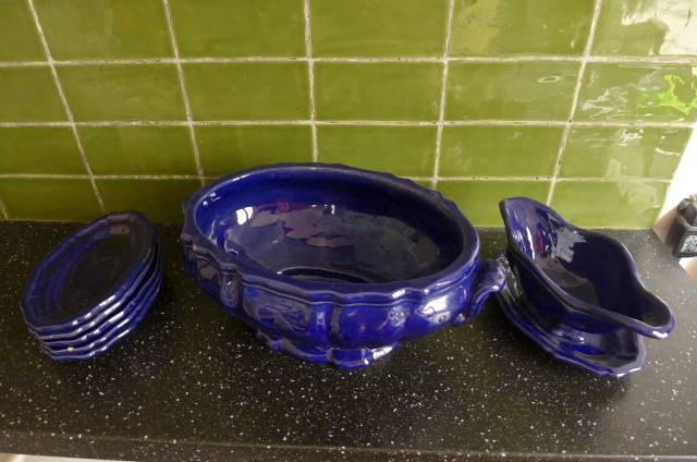 Partie de service de table Biot