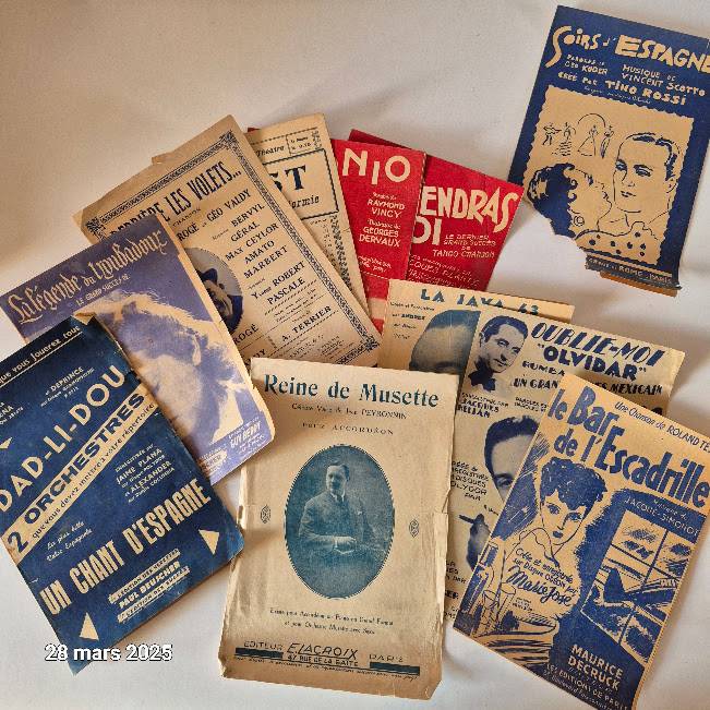 Lot de 10 partitions musicales des années de 1900 à 40 , pour musette, accordeon, java