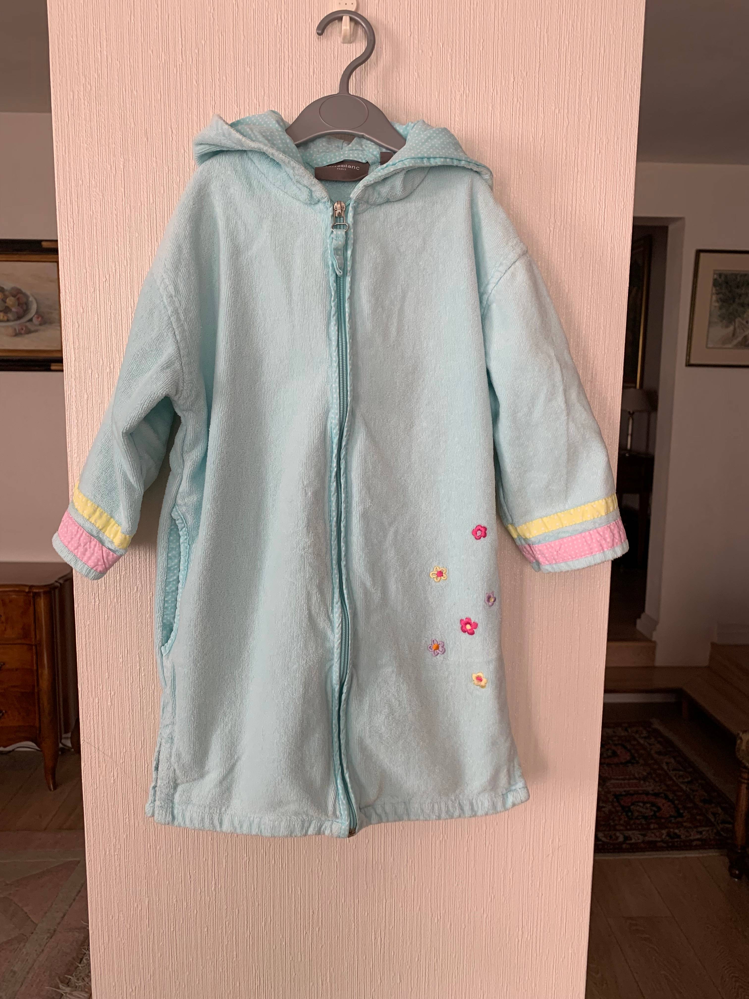 Peignoir fille "carré blanc" 4 ans