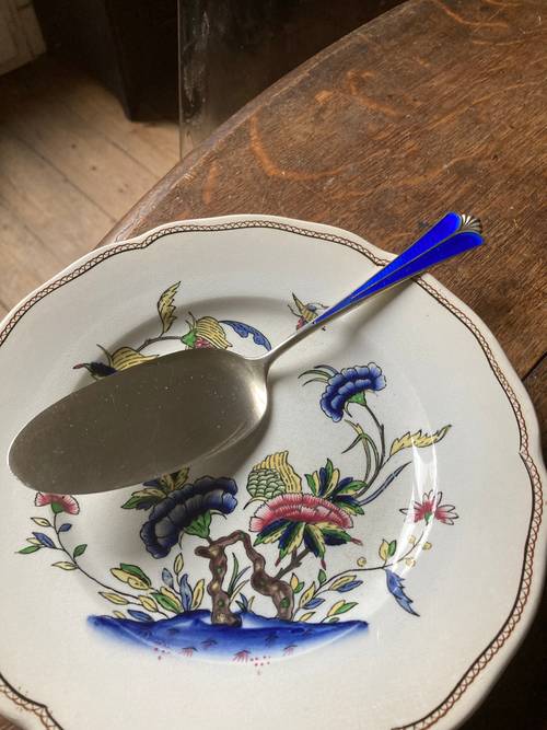 Pelle à tarte en argent et émail David Andersen Norway