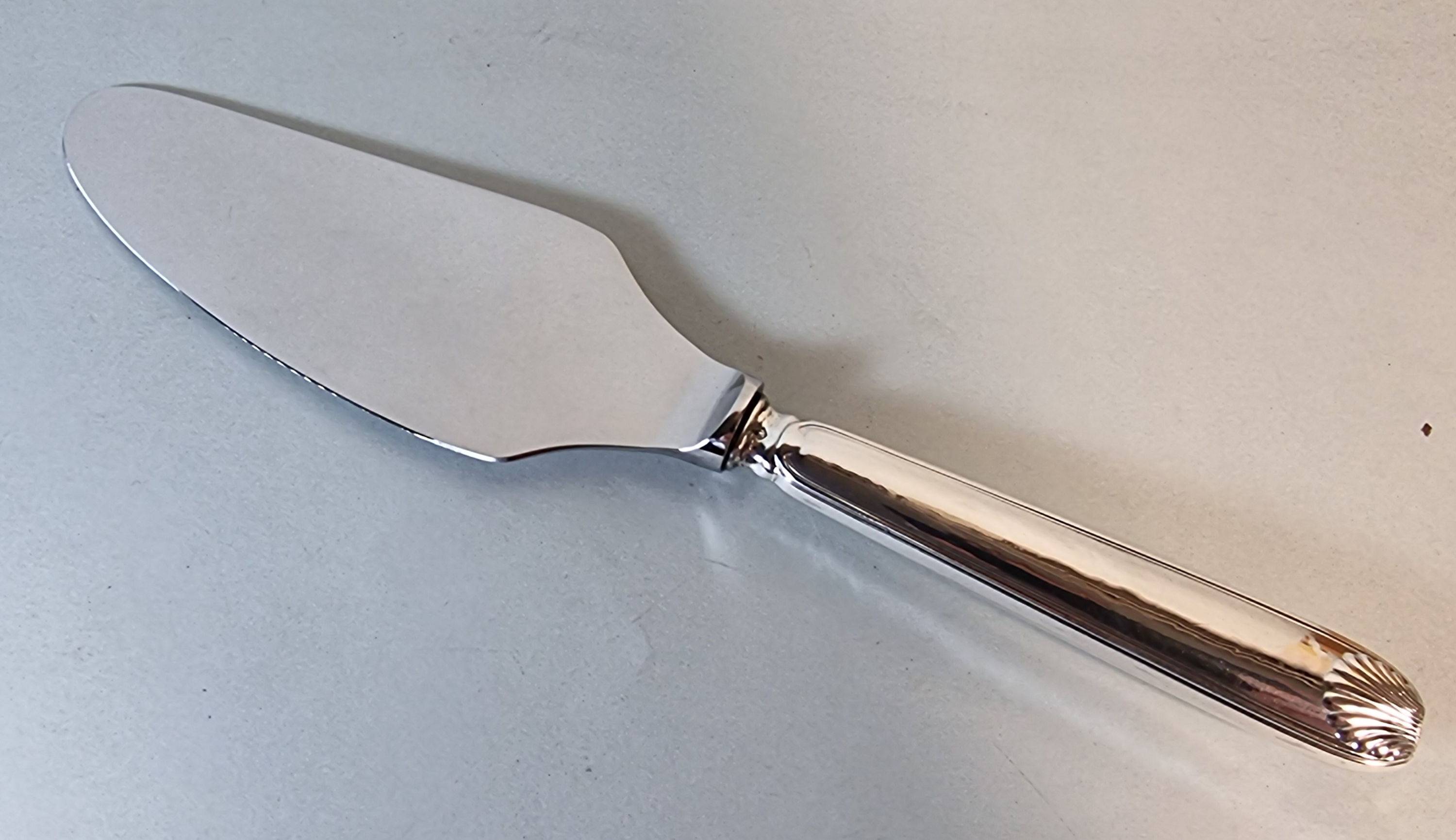 Pelle A Tarte Argent Massif Minerve Sterling Silver Pie Cake