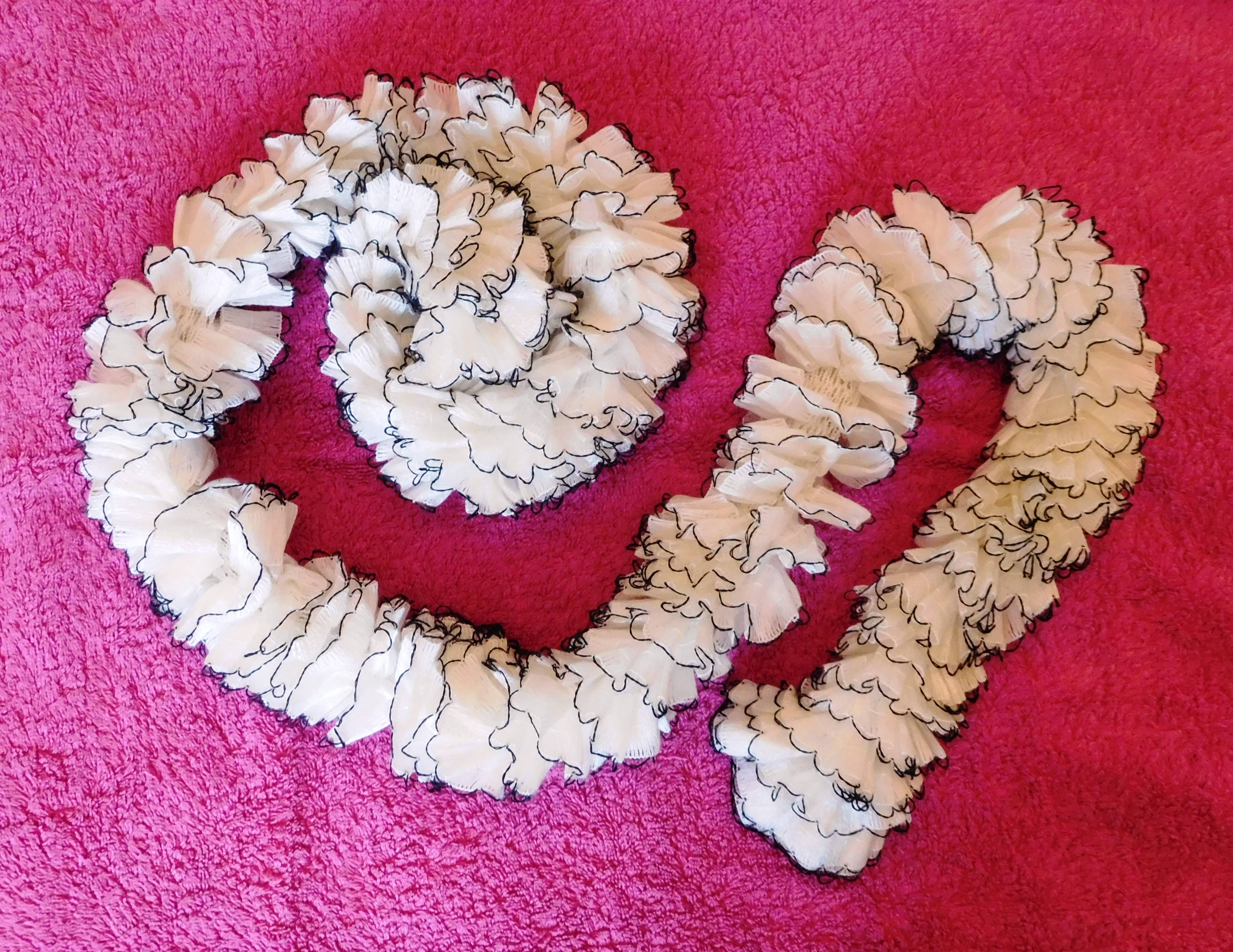 Petit boa (blanc nacré)