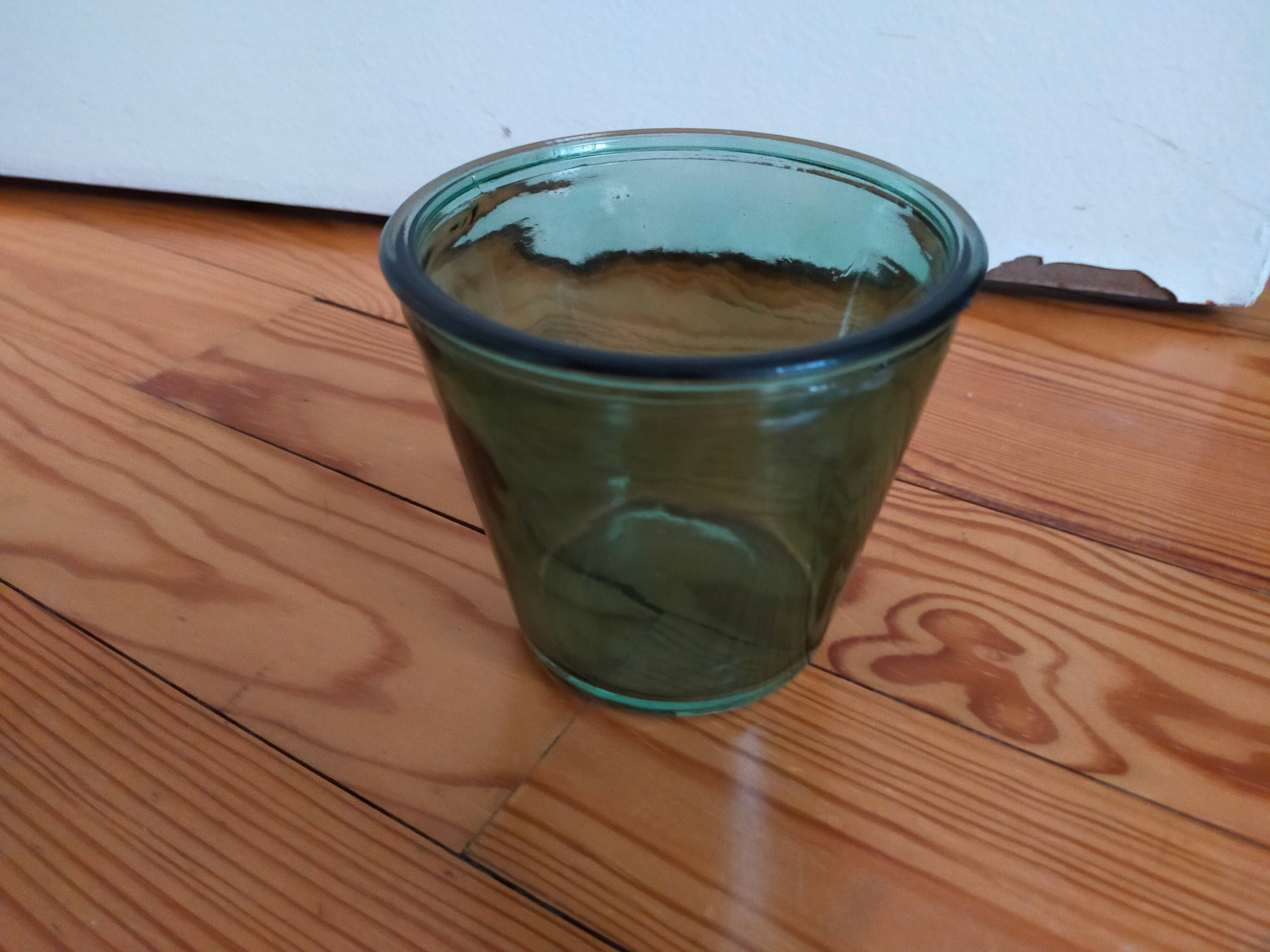 Petit pot / bougeoir en verre vert Neuf