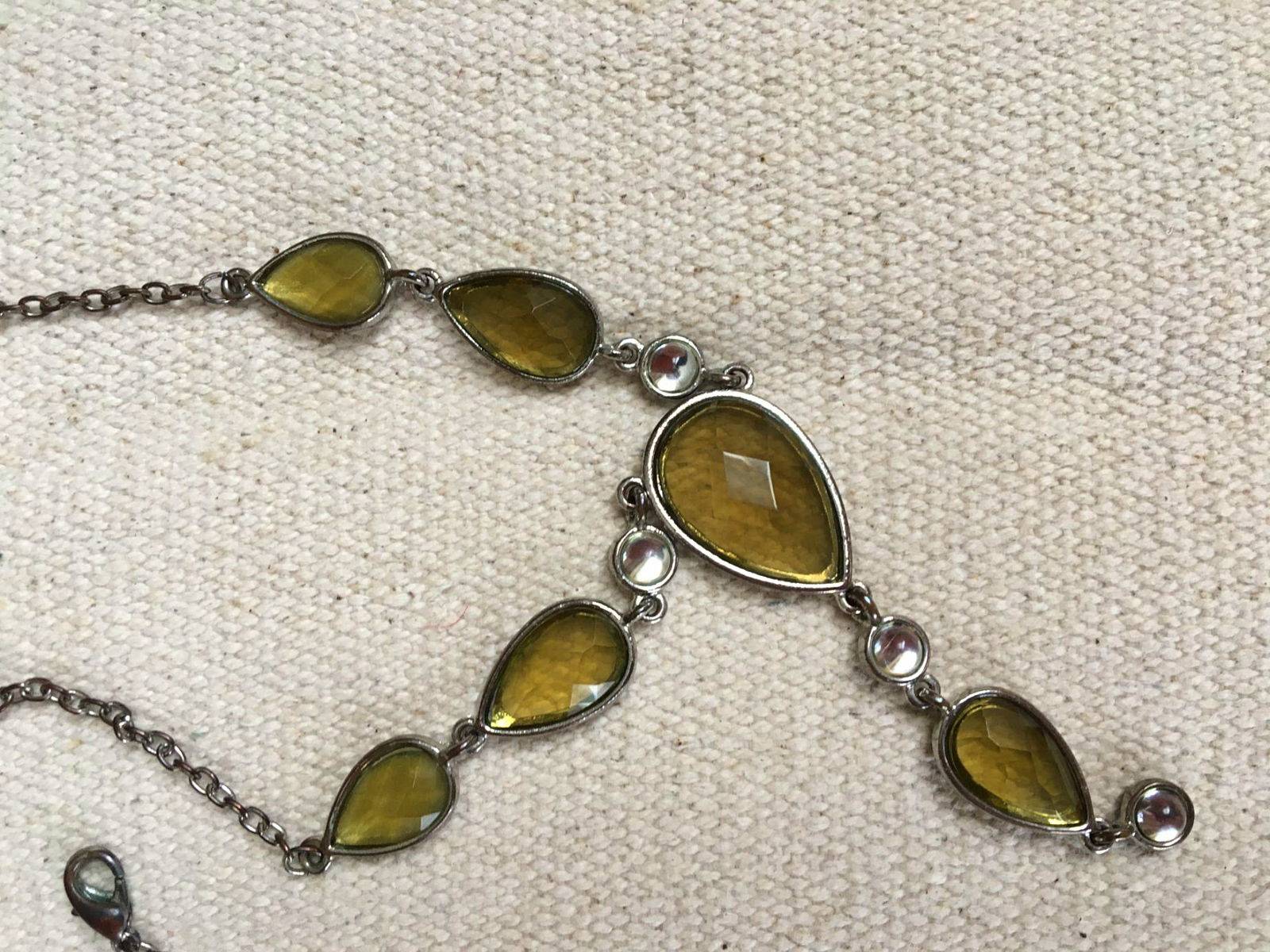 Petit collier fantaisie vintage