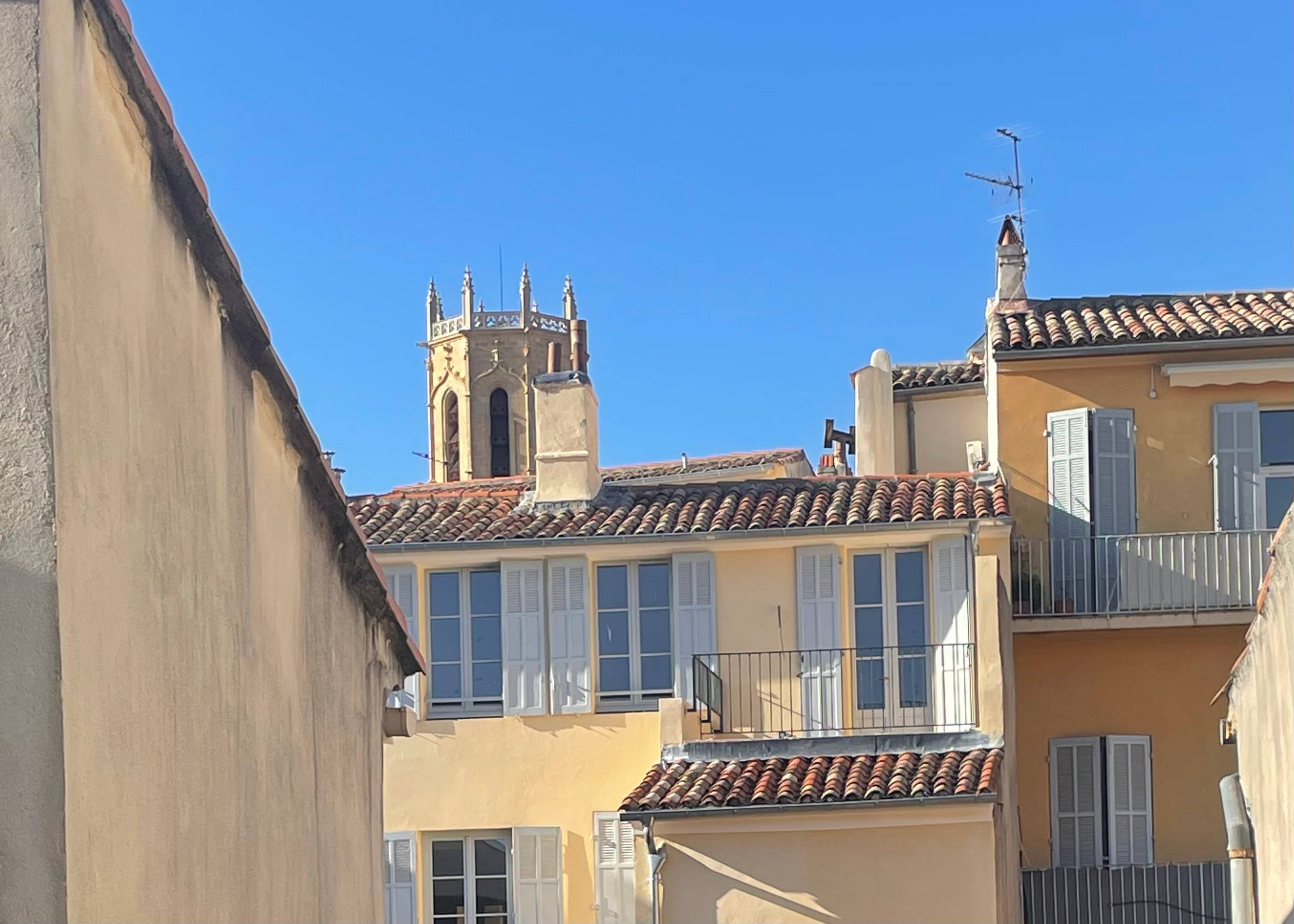 Loue appartement - 34m² - Centre historique Aix-en-Provence
